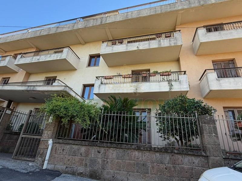 Quadrilocale in Vendita a Mugnano del Cardinale, 165'000&euro;, 140 m²