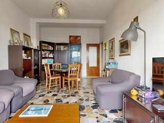 Quadrilocale in Vendita a Cagliari, 269'000&euro;, 142 m²