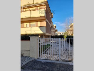 Appartamento in Affitto a Montalto di Castro, 600&euro;, 55 m²