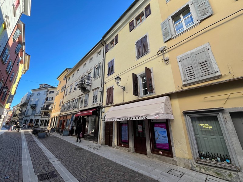 Bilocale in Vendita a Gorizia, 98'000&euro;, 78 m²