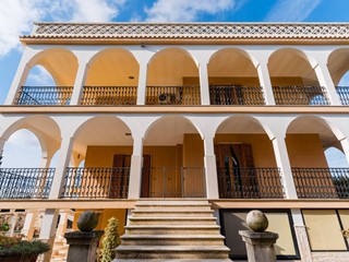 Appartamento in Affitto a Noci, 4'000&euro;, 1110 m²