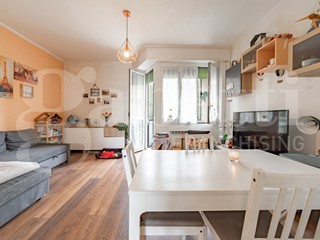 Bilocale in Vendita a Milano, 259'000&euro;, 65 m²