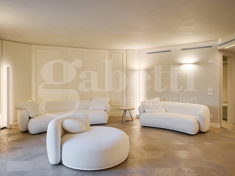 Appartamento in Vendita a Bergamo, 2'500'000&euro;, 300 m², arredato, con Box
