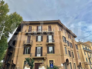 Appartamento in Vendita a Roma, 1'650'000&euro;, 250 m²