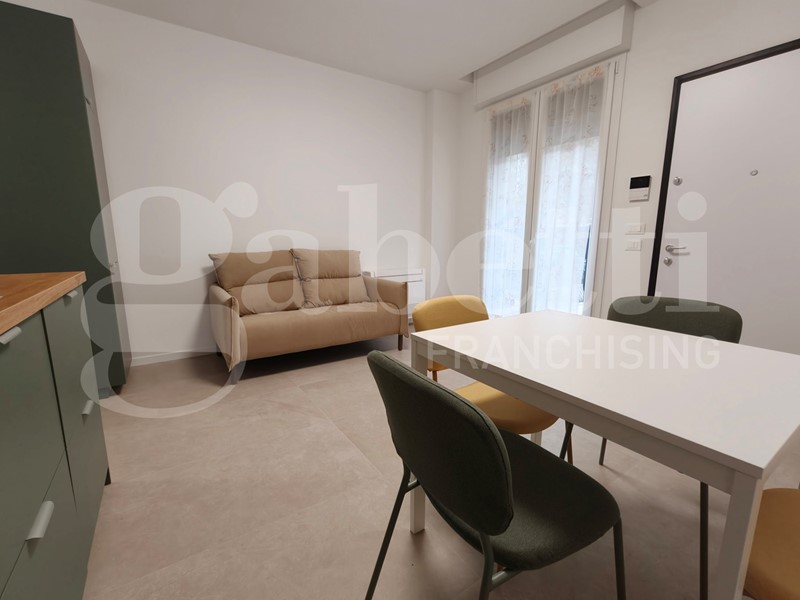 Bilocale in Affitto a Bologna, 980&euro;, 48 m², arredato