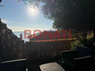 Quadrilocale in Vendita a Lerici, zona Tellaro, 420'000&euro;, 92 m², arredato