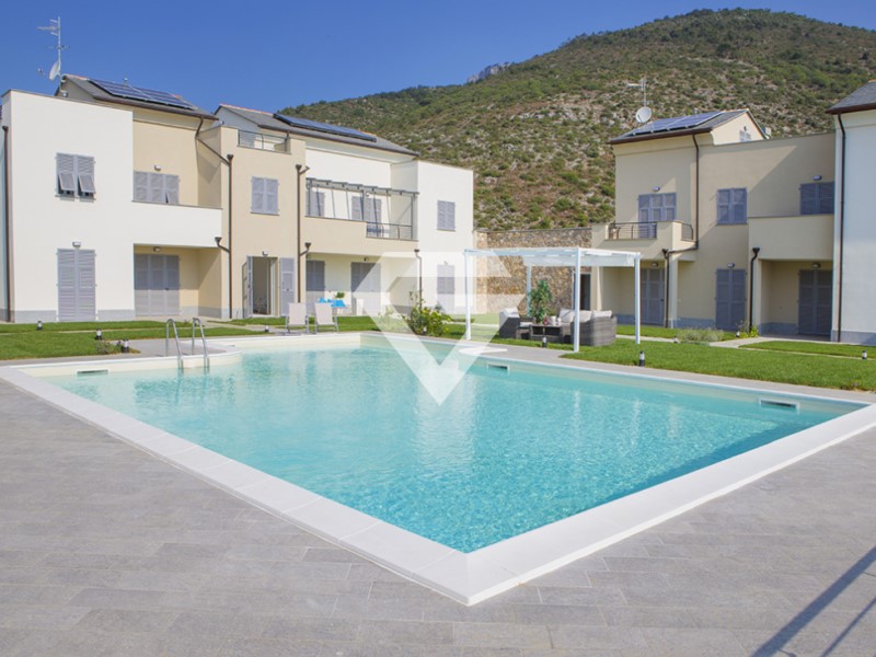 Trilocale in Vendita a Boissano, 330'000&euro;, 70 m², arredato, con Box
