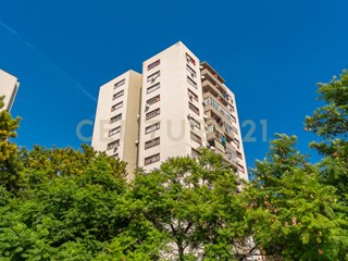 Trilocale in Vendita a Catania, 96'000&euro;, 96 m²