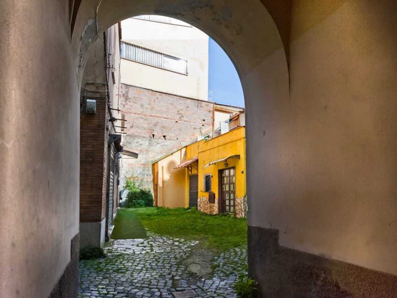 Quadrilocale in Vendita a Albano Laziale, 125'000&euro;, 80 m²