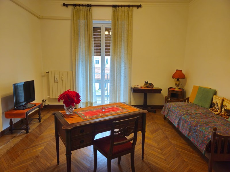 Trilocale in Affitto a Milano, zona piola, 1'200&euro;, 89 m²