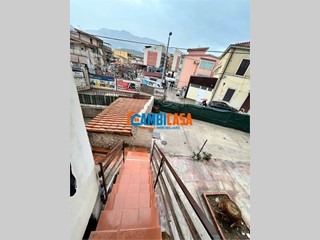 Quadrilocale in Affitto a Palermo, 600&euro;, 120 m²