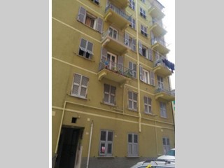 Quadrilocale in Vendita a Genova, 23'893&euro;, 74 m²