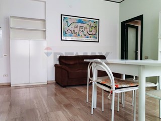 Trilocale in Vendita a Ancona, 110'000&euro;, 60 m²