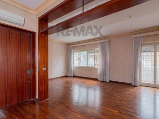 Quadrilocale in Vendita a Palermo, 289'000&euro;, 168 m²