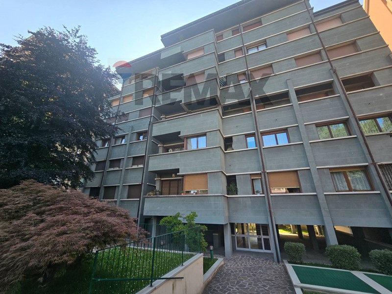 Quadrilocale in Vendita a Milano, 419'000&euro;, 113 m²