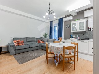Trilocale in Vendita a Milano, 299'000&euro;, 72 m²