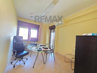 Trilocale in Affitto a Cosenza, 600&euro;, 86 m²