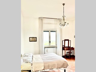 Quadrilocale in Affitto a Brindisi, 1'300&euro;, 120 m², arredato