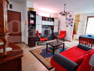 Quadrilocale in Vendita a Sormano, 105'000&euro;, 110 m²