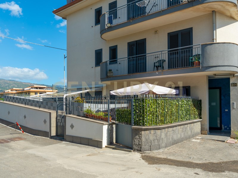 Trilocale in Vendita a Catania, 129'000&euro;, 80 m²