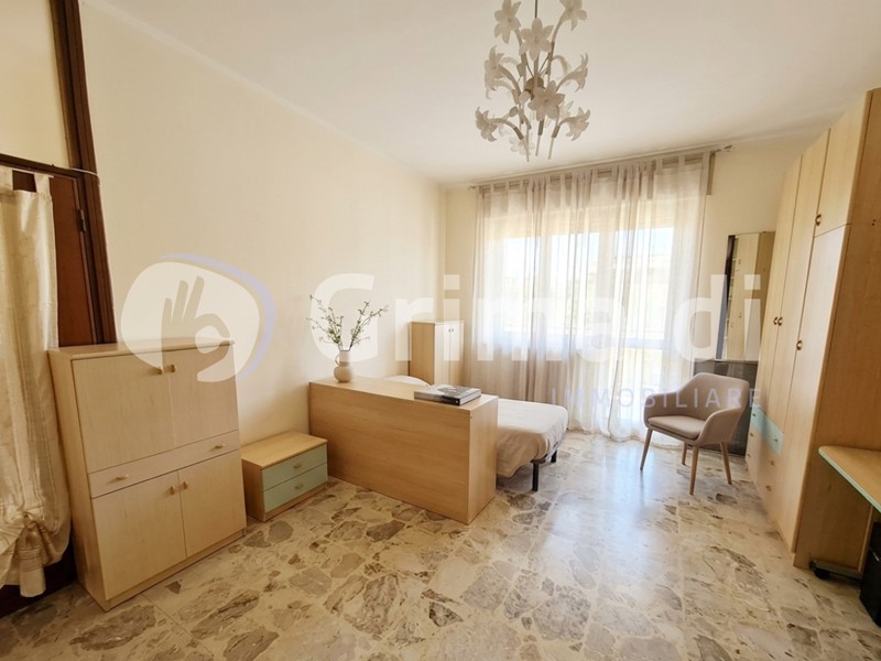 Trilocale in Vendita a Vercelli, 70'000&euro;, 90 m²