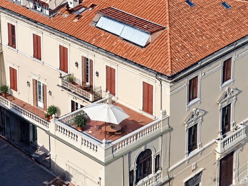Quadrilocale in Vendita a Lucca, zona San Concordio Contrada, 350'000&euro;, 150 m²