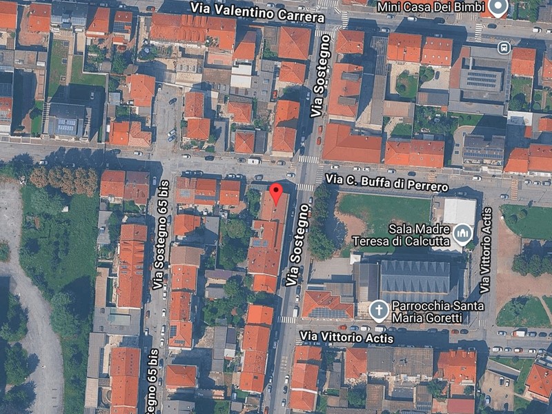 Appartamento in Vendita a Torino, 57'600&euro;, 98 m²