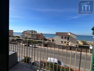 Bilocale in Vendita a Pomezia, 79'000&euro;, 50 m²