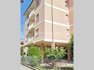 Appartamento in Vendita a Penne, 125'000&euro;, 160 m²