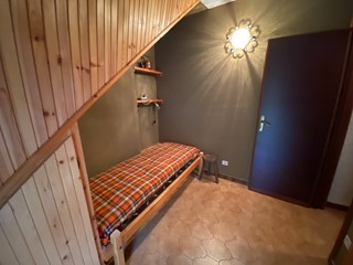 Trilocale in Vendita a Viola, 15'000&euro;, 30 m²