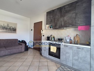 Bilocale in Vendita a Castelnuovo del Garda, 165'000&euro;, 60 m²