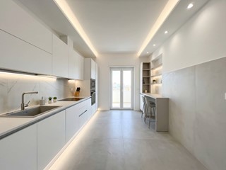 Appartamento in Vendita a Gallipoli, 135'000&euro;, 175 m²