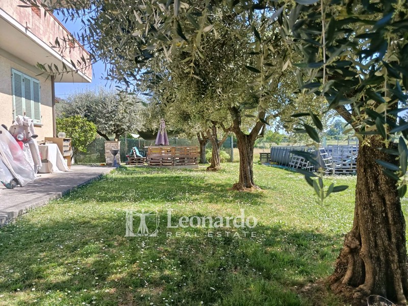 Quadrilocale in Vendita a Massarosa, 275'000&euro;, 100 m²