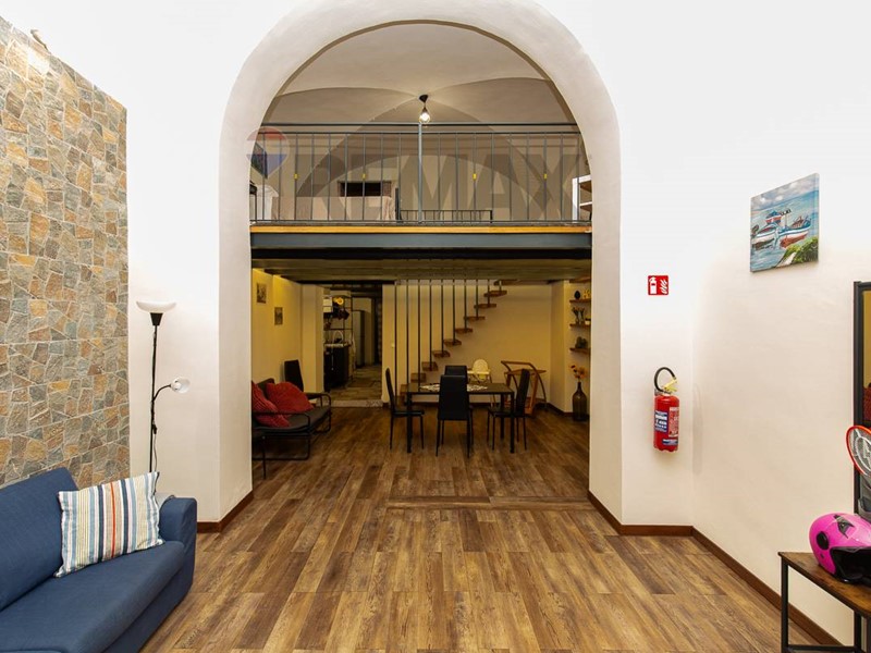 Trilocale in Affitto a Catania, 800&euro;, 83 m²