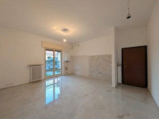 Bilocale in Affitto a Cassano Magnago, 850&euro;, 60 m²