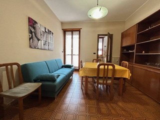 Trilocale in Affitto a Torino, 800&euro;, 70 m²