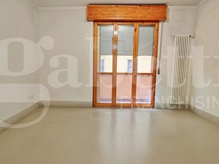 Appartamento in Vendita a Calderara di Reno, 240'000&euro;, 120 m², con Box