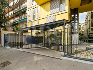 Appartamento in Vendita a Milano, 720'000&euro;, 180 m², arredato