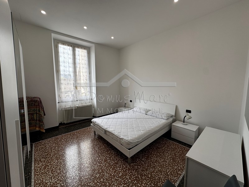 Trilocale in Affitto a Savona, 850&euro;, 65 m², arredato
