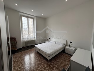 Trilocale in Affitto a Savona, 850&euro;, 65 m², arredato
