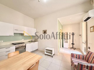 Bilocale in Affitto a Faenza, zona Centro Storico, 500&euro;, 43 m², arredato