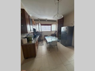 Appartamento in Vendita a Castelnuovo Magra, 52'000&euro;, 80 m²