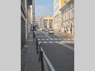 Monolocale in Vendita a Brescia, 155'000&euro;, 53 m², arredato