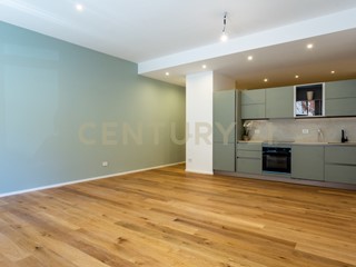 Trilocale in Vendita a Roma, 560'000&euro;, 103 m²