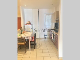 Trilocale in Affitto a Pescara, zona Piazza San Francesco, 750&euro;, 120 m², arredato