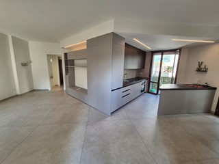 Appartamento in Affitto a Rimini, 1'500&euro;, 110 m², con Box