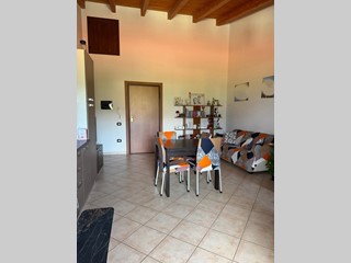 Bilocale in Vendita a Iglesias, 80'000&euro;, 60 m²
