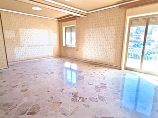 Appartamento in Vendita a Agrigento, 85'000&euro;, 159 m²