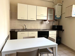 Quadrilocale in Affitto a Pescara, 300&euro;, 136 m², arredato