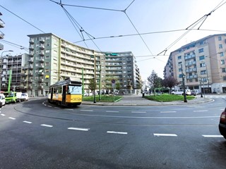Trilocale in Affitto a Milano, 1'200&euro;, 75 m², arredato